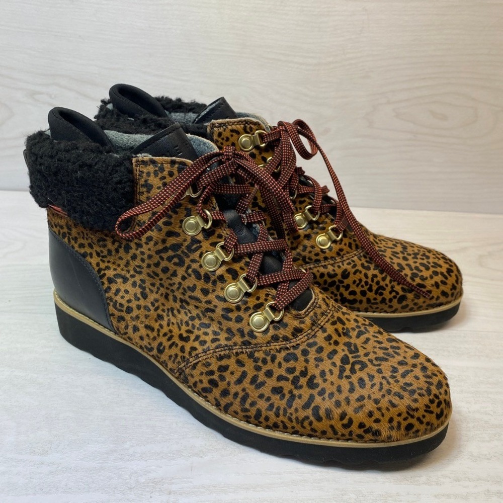 Cole Haan Womens 9.5 B Hiker Boots Leopard Calf Hair Shearling Trim Brown W23027